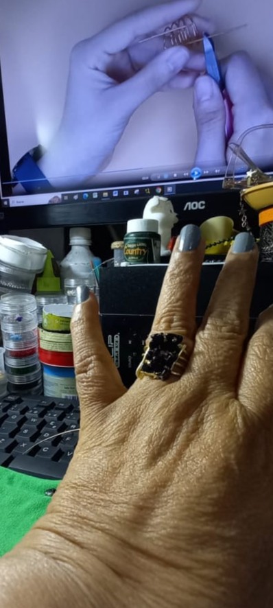 Anillo Piedras Negras