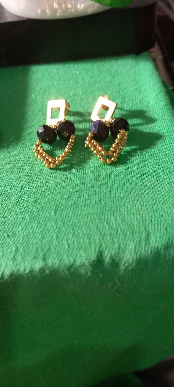 Aretes Cristal Negro