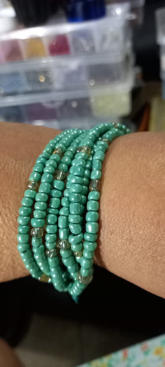 Pulsera Turquesa Multicapa